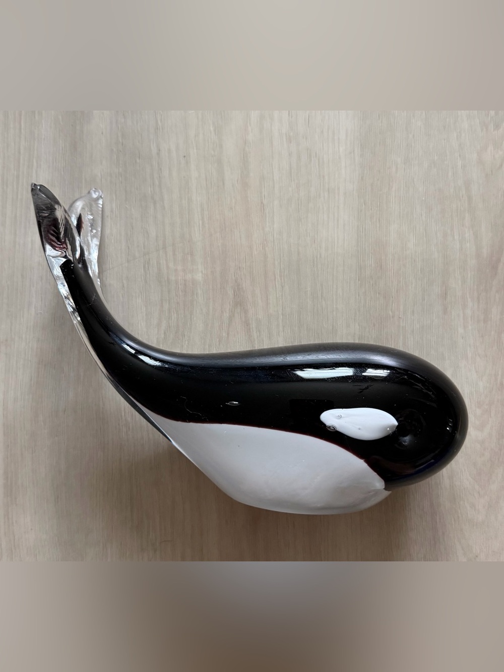 Vintage Orca Killer Whale Black & White Art Glass Paperweight Statue
